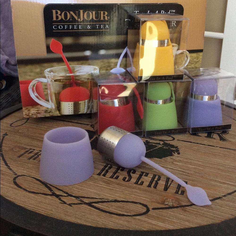 Bundle of 2 - Bonjour tea infusers NWT. 2 for $6 - Picture 3 of 4